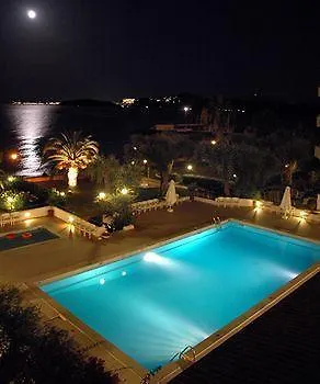 Eliana Hotel 2*